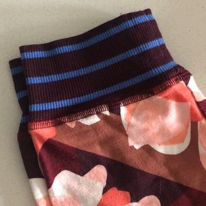 aerie Pants - AERIE printed rib cuff legging! NWOT aerie Pants - AERIE printed rib cuff legging! NWOT